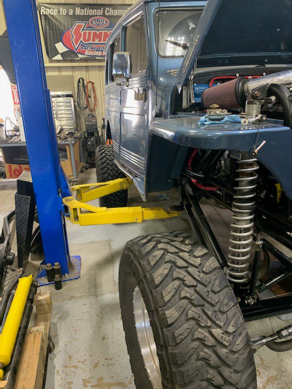 Willys Station Wagon, Supercharged with 800 HP