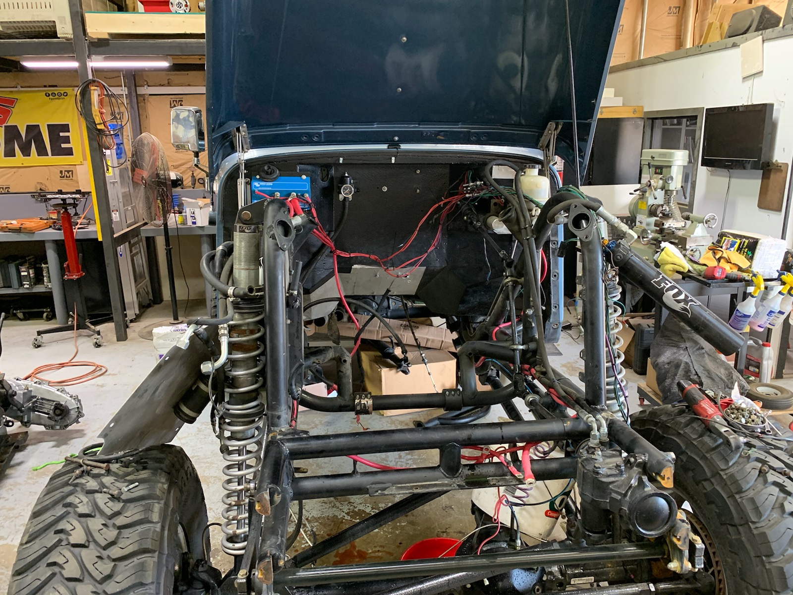 Willys Station Wagon, Supercharged with 800 HP