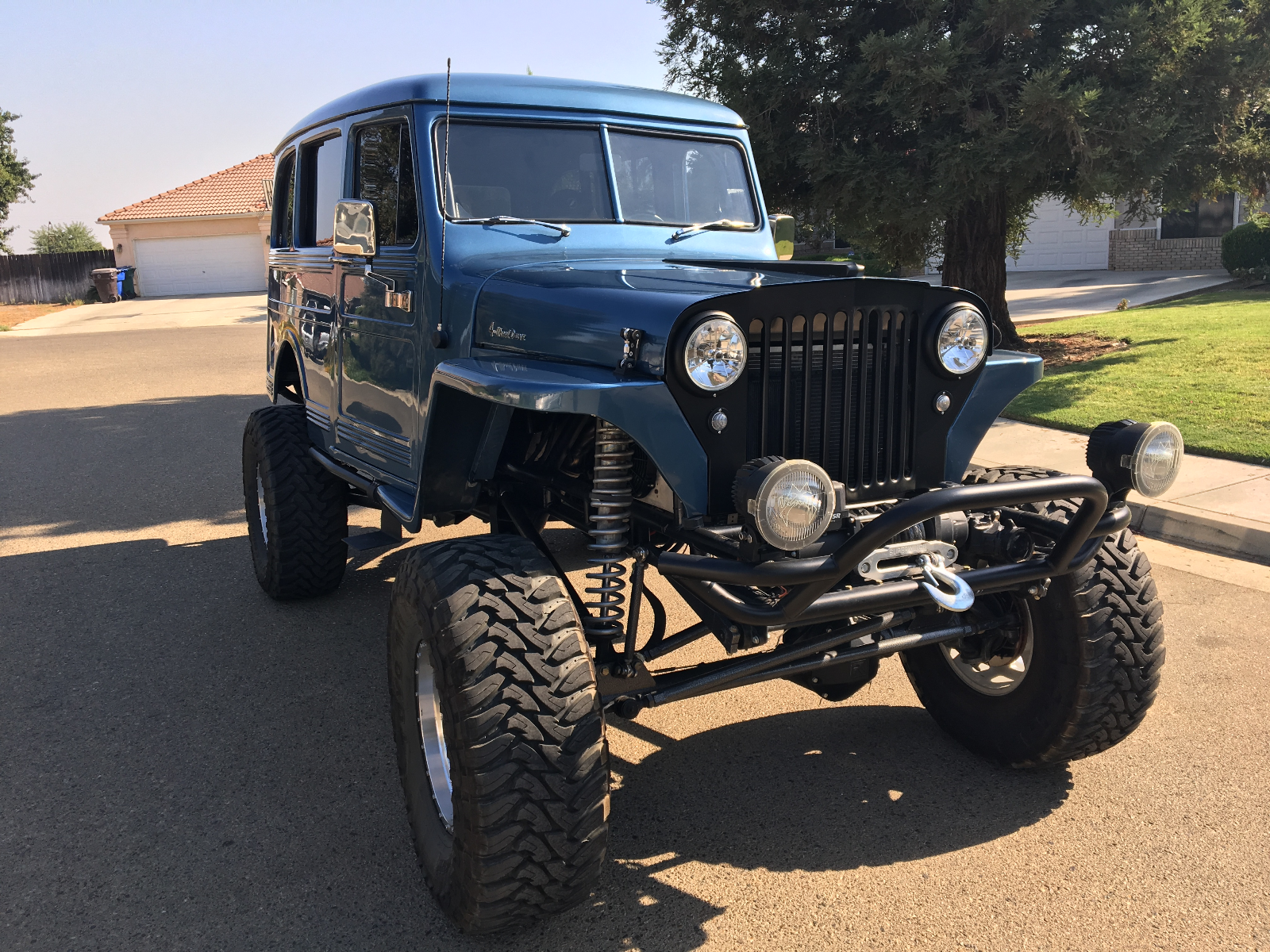 Willys Station Wagon, Supercharged with 800 HP