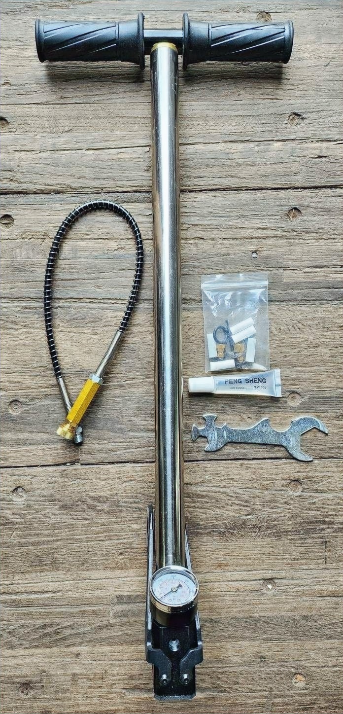 BinTac 4500PSI (31MPA) Professional Hand Pump - image 1 BinTac 4500PSI (31MPA) Professional Hand Pump